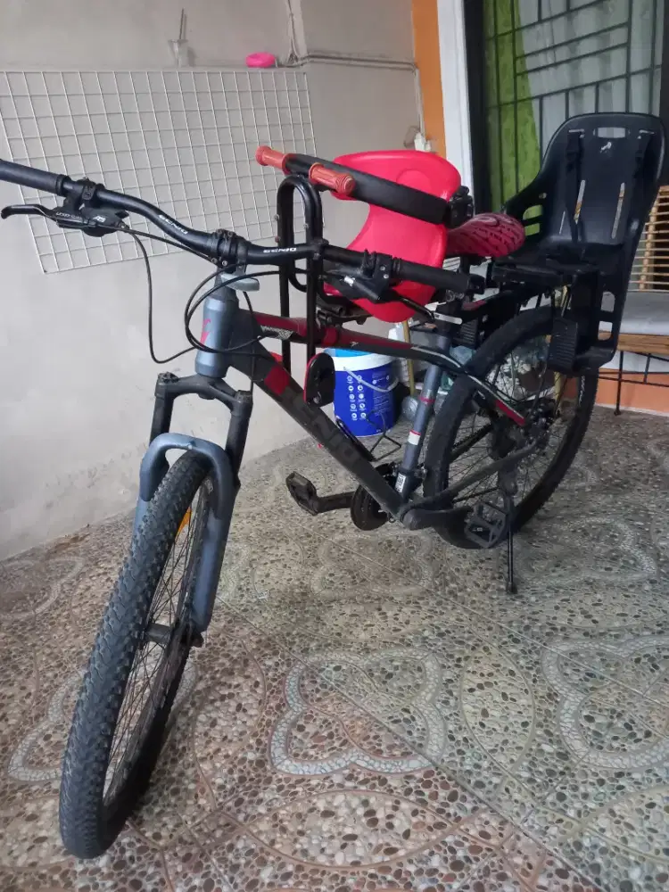 Dijual sepeda gunung genio