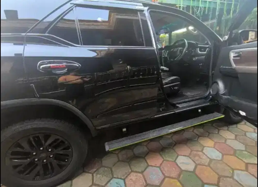 Toyota Fortuner 2018 Bensin