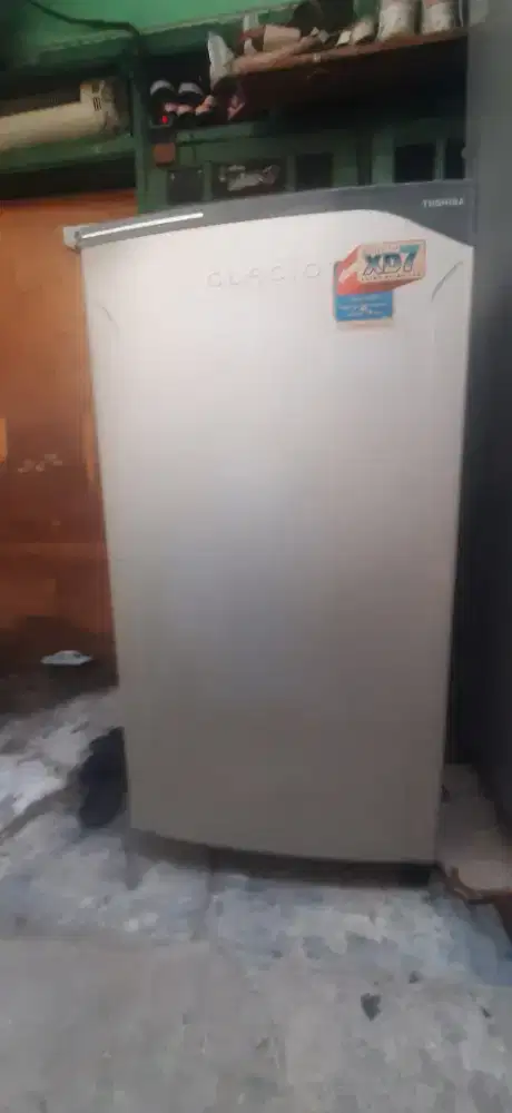 Kulkas 1 pintu Mini Toshiba GRATIS ANTAR