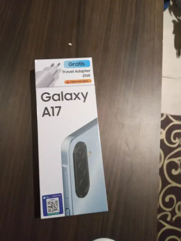 Samsung galaxy A17 lte( rom :128 GB)warna ligh blue ( Ram : 8 GB)