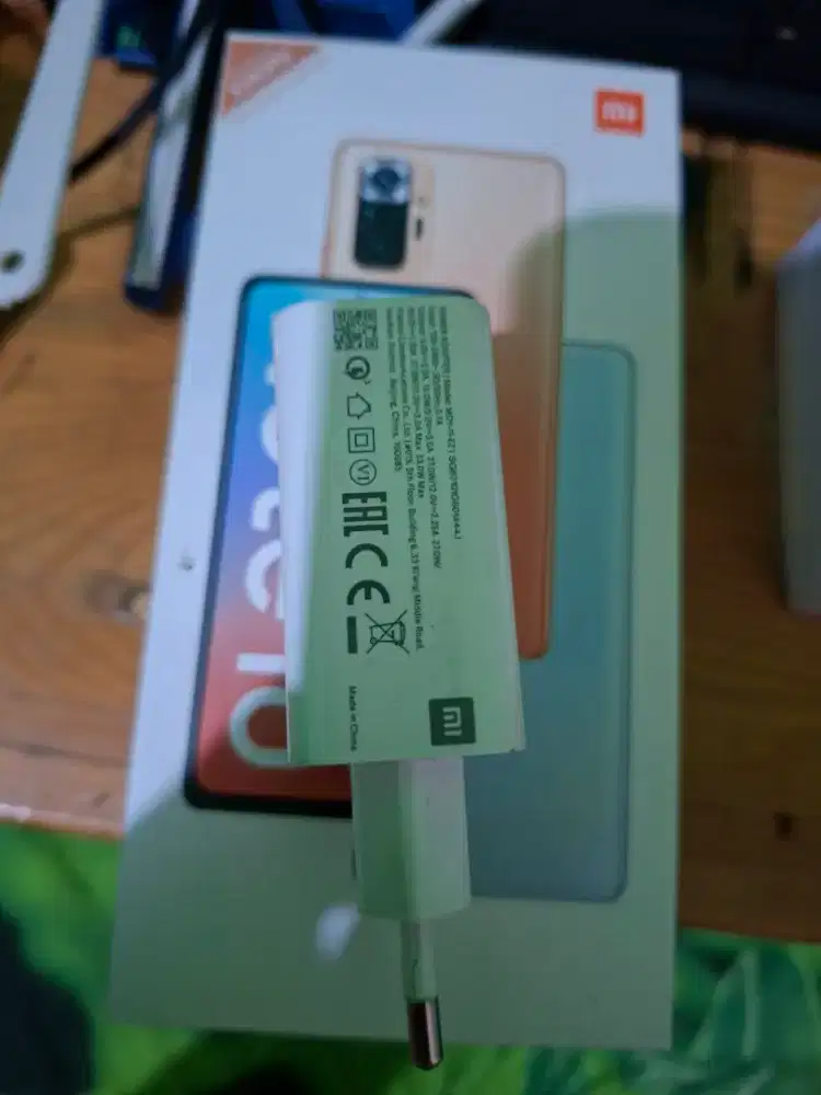 Redmi note 10 pro 8/128 lengkap mulus