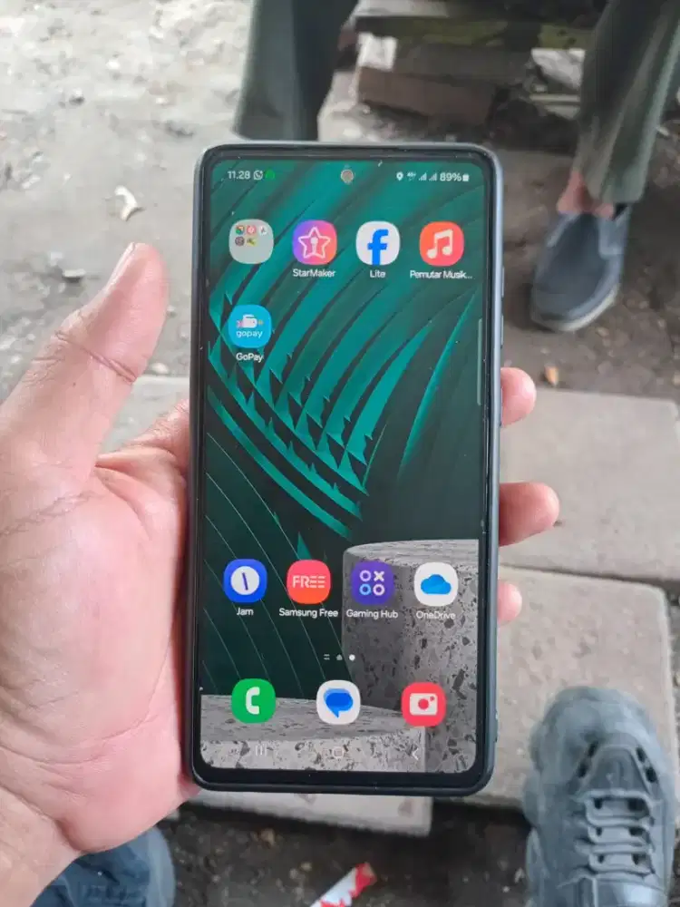 Samsung A72 8/256