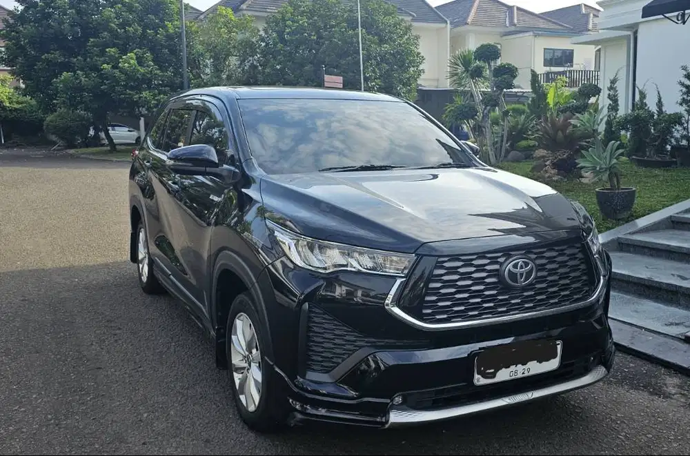 Dijual Kijang Innova Zenix Hybrid Tipe V Modelista siap pakai