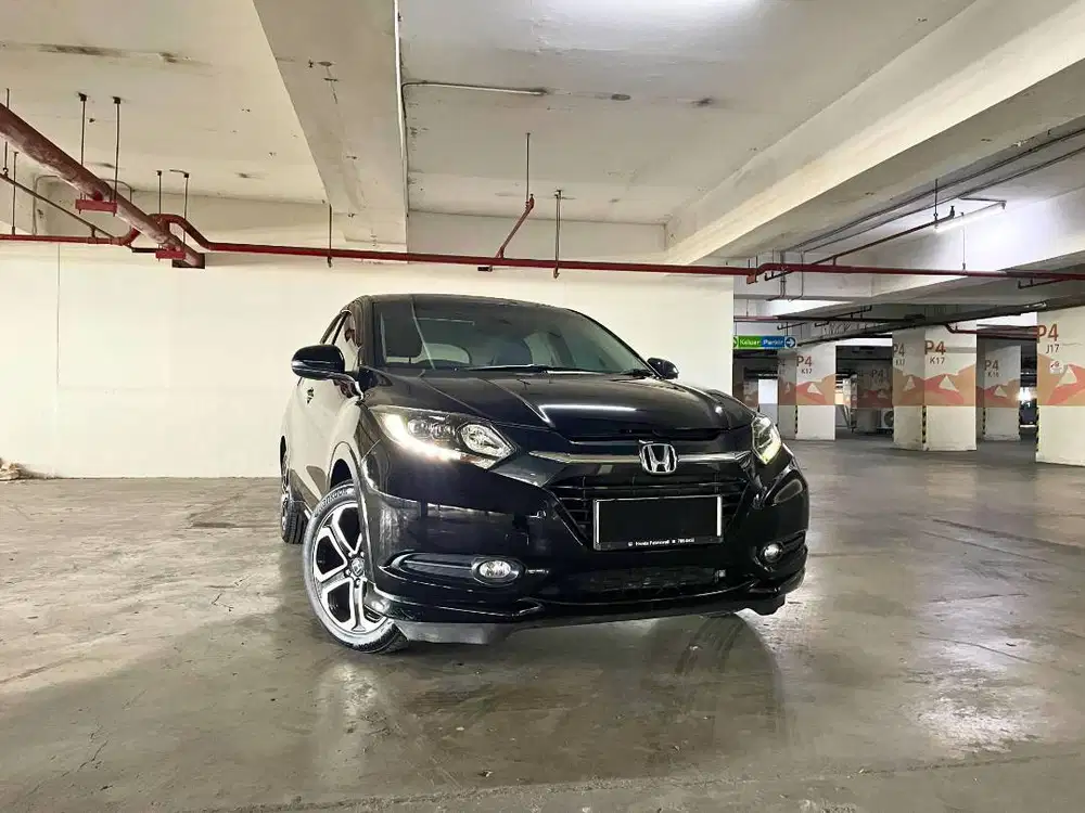 Honda HRV Prestige 1.8 AT NIK 2016 odometer antik 40 ribuan panoramic
