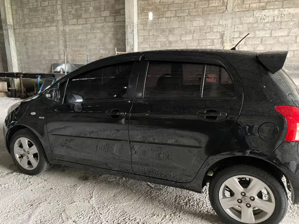 TOYOTA Yaris 2008 AT tipe J