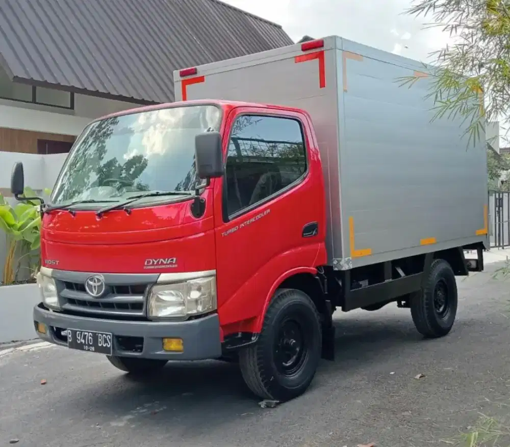 TOYOTA DYNA 110 ST 2016 ENGKEL BOX