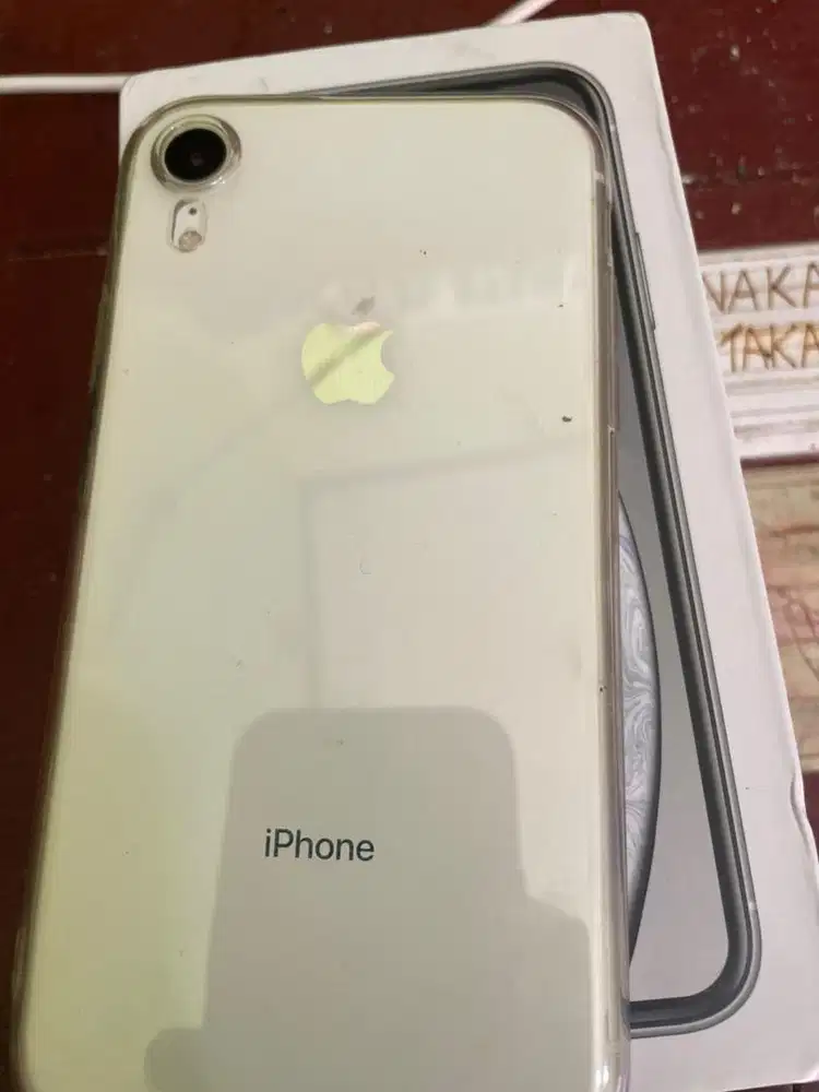iphone Xr beacukai 128