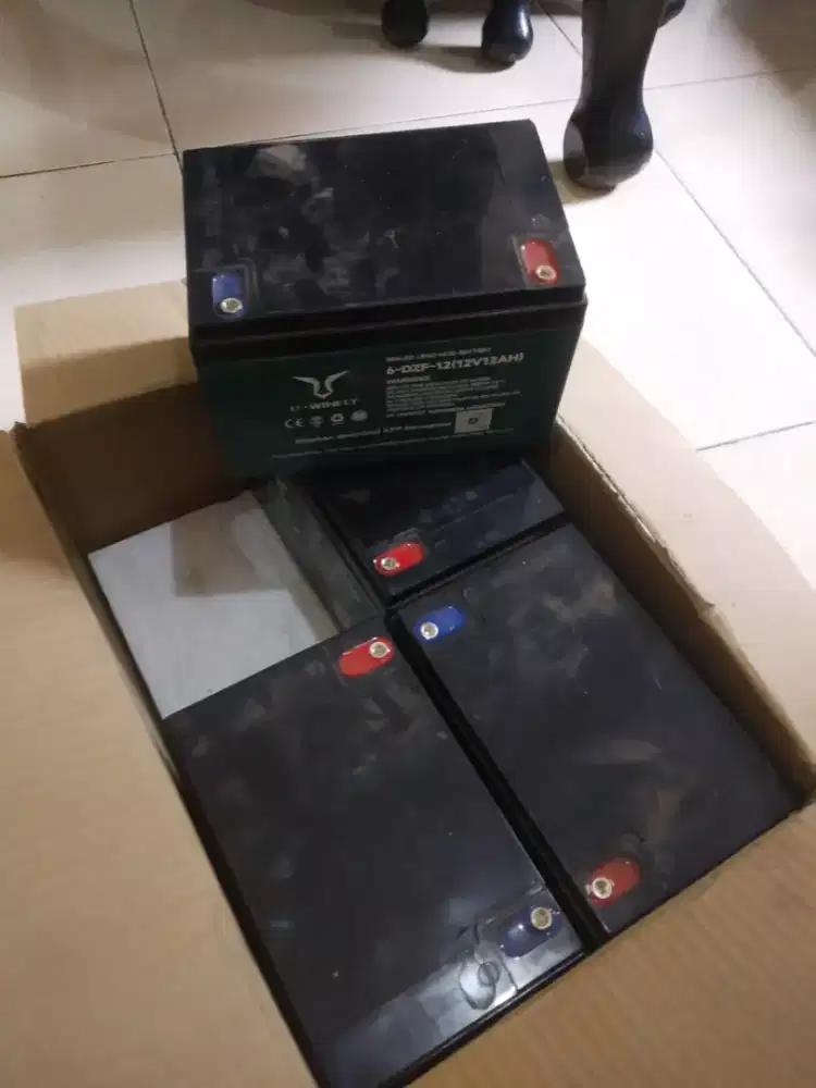 Aki / Baterai SLA