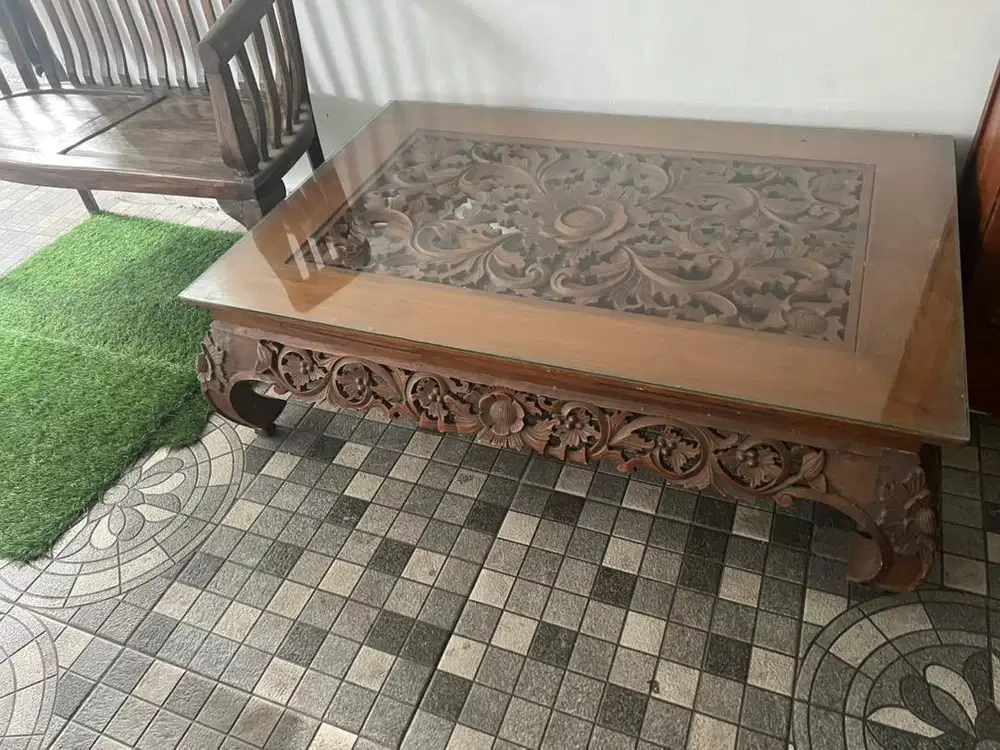 Meja ukir cantiklapis kacarp2 juta.