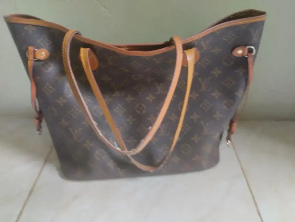 Tas LV second sesuai foto
