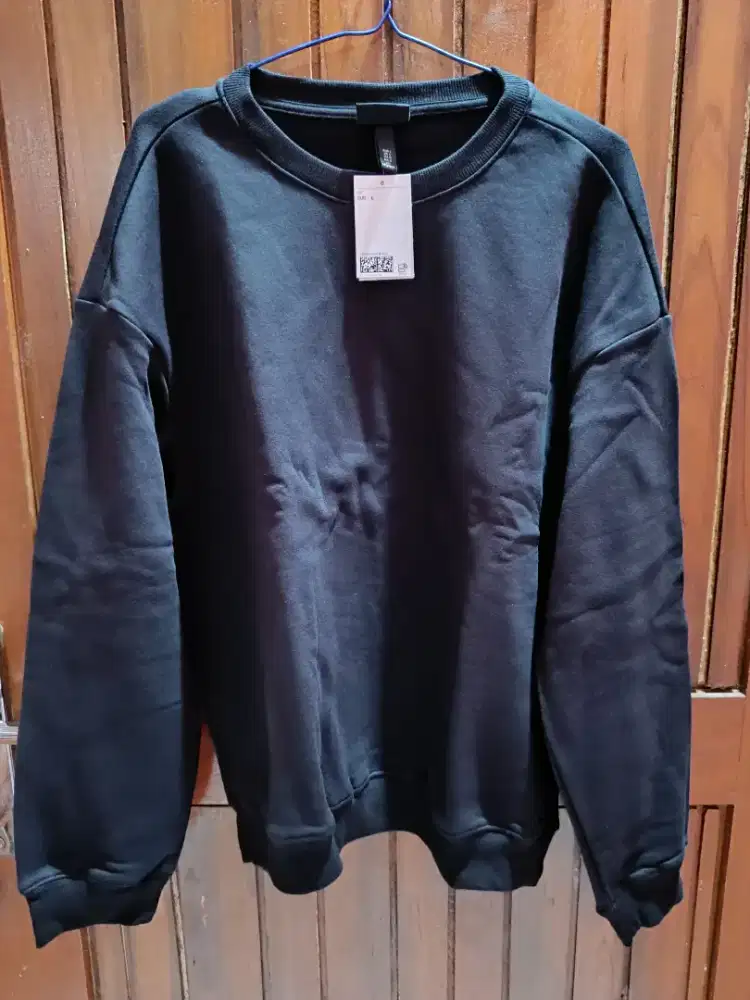 Crewneck H&M Original Size L Baru
