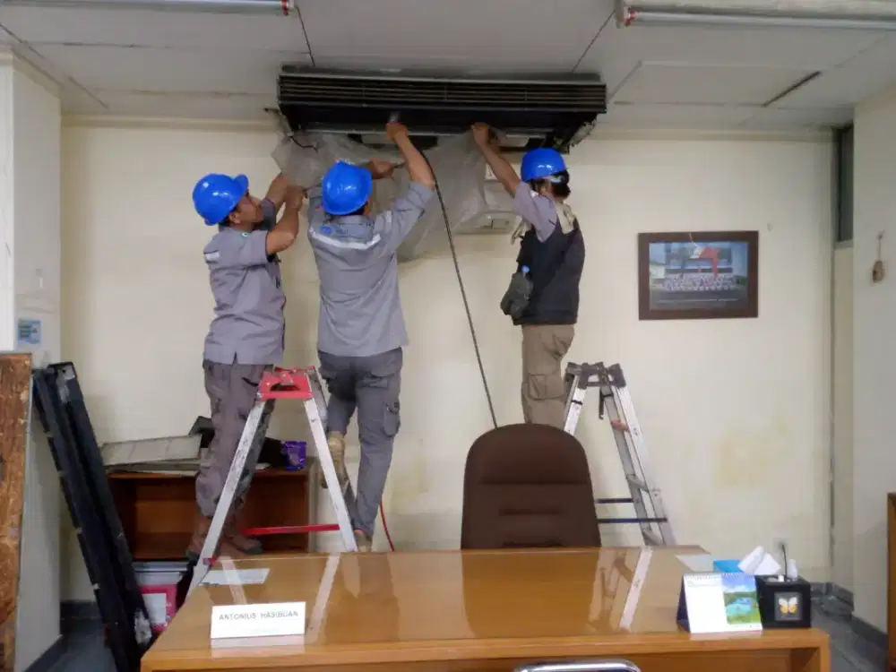 Servis ac,kulkas,mesin cuci