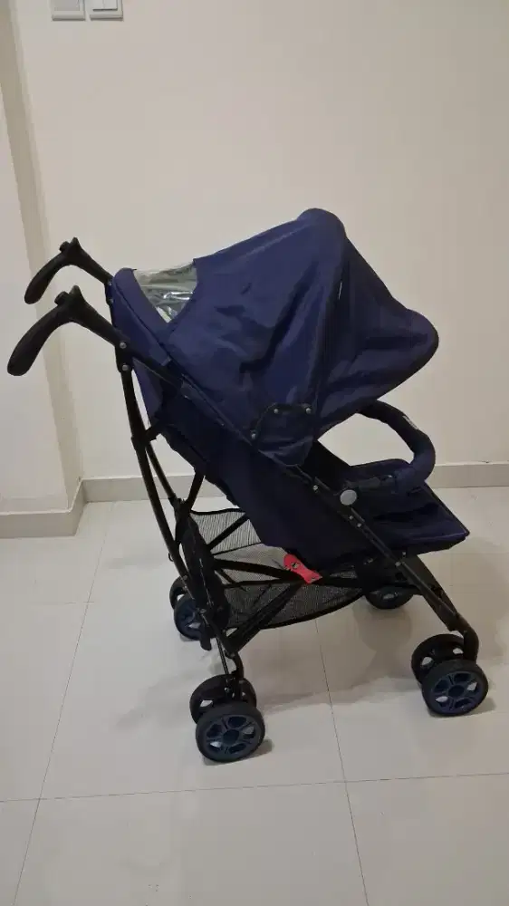 Stroller bekas layak pakai