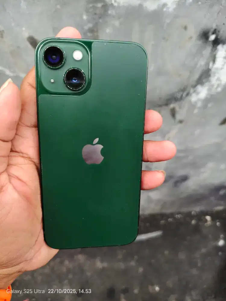 iPhone 13 128GB Fullset eks iBox