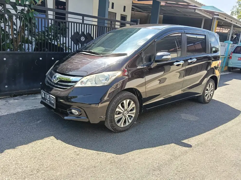 Honda Freed 2013 Bensin