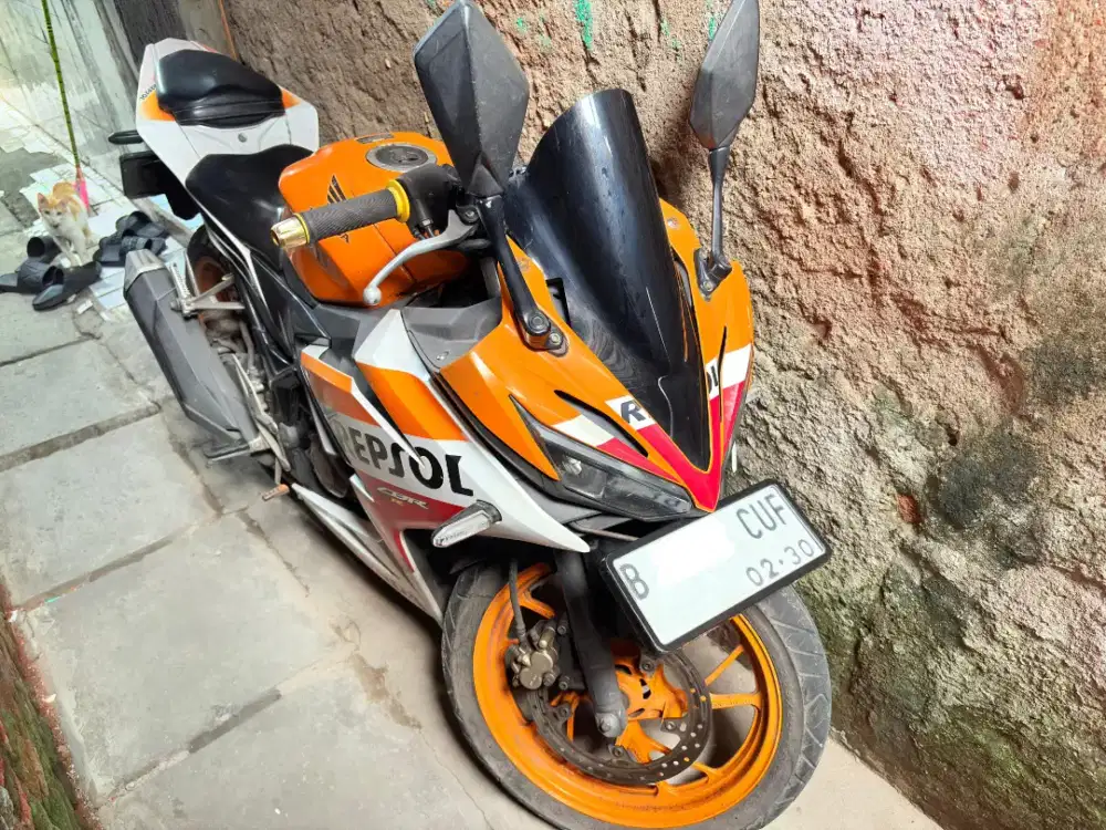 Honda Cbr 150 2016 Lengkap Hidup Plat Tangerang Kota Nego