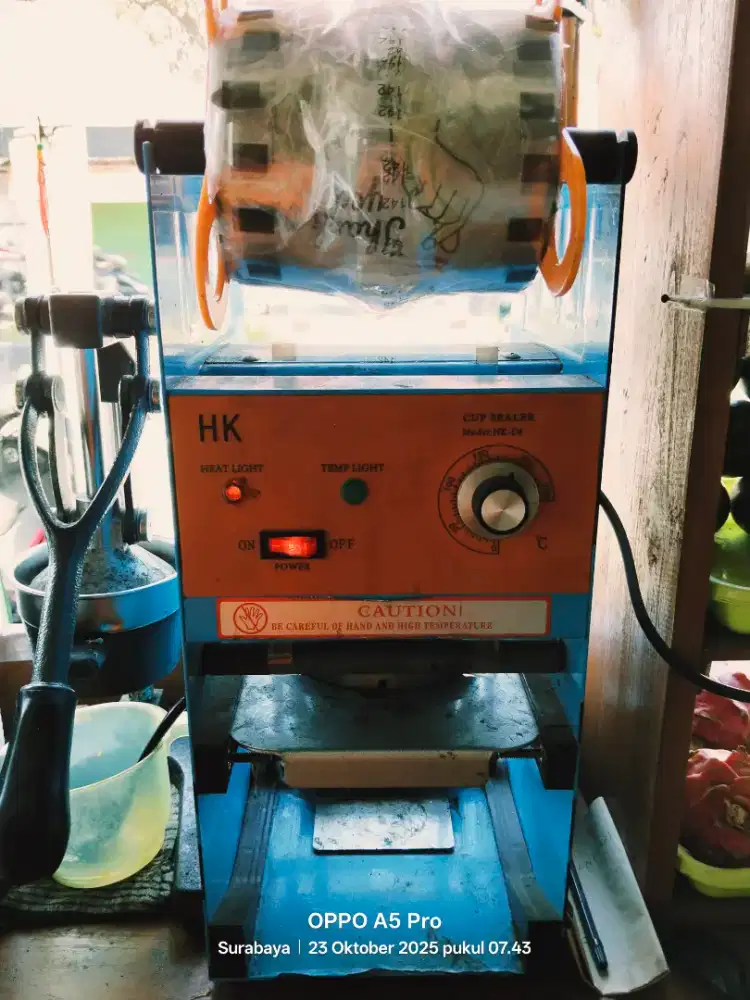 Mesin cup sealer