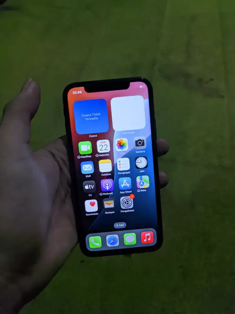 Iphone xs 64 mulus all operator layak pakai jual cepat hari ini