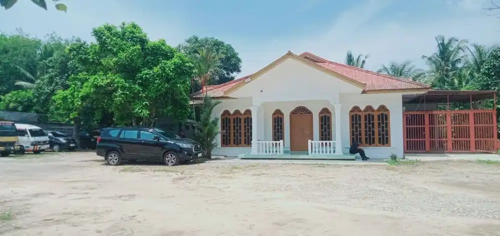 Dijual Rumah dan Lahan Parkir Jalan Raya Pangkalan Susu