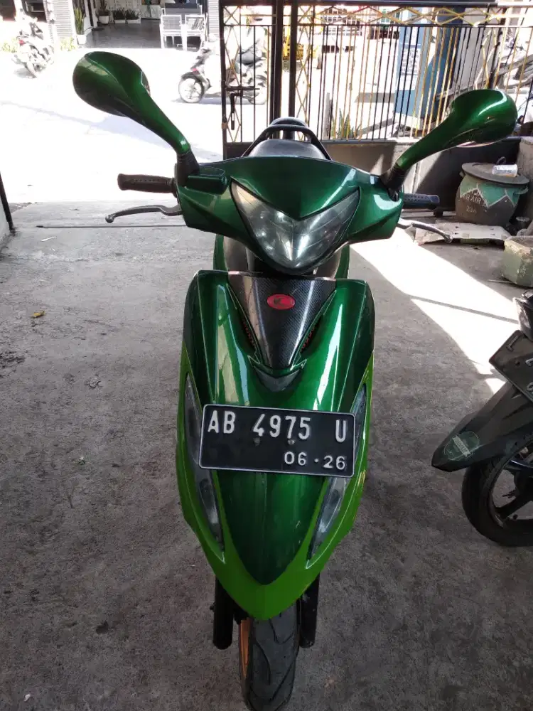 Dijual kymco body trend sr
