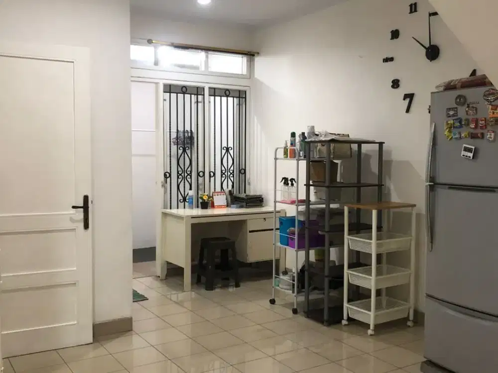 Turun Harga!! Dijual Rumah Siap Huni di Gading Nirwana, Kelapa Gading!