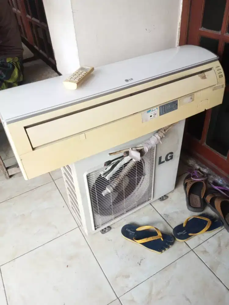 Menerima jual beli ac bekas borong atau satuan