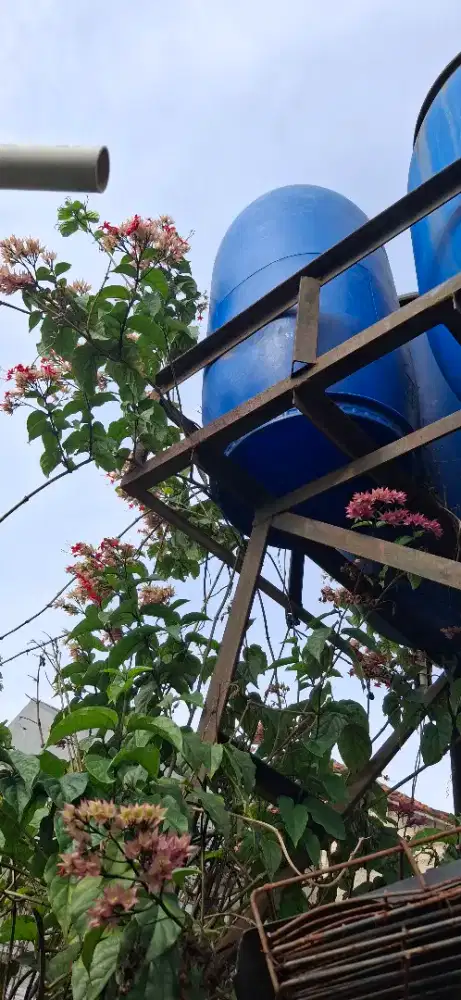 Drum plastik warna biru