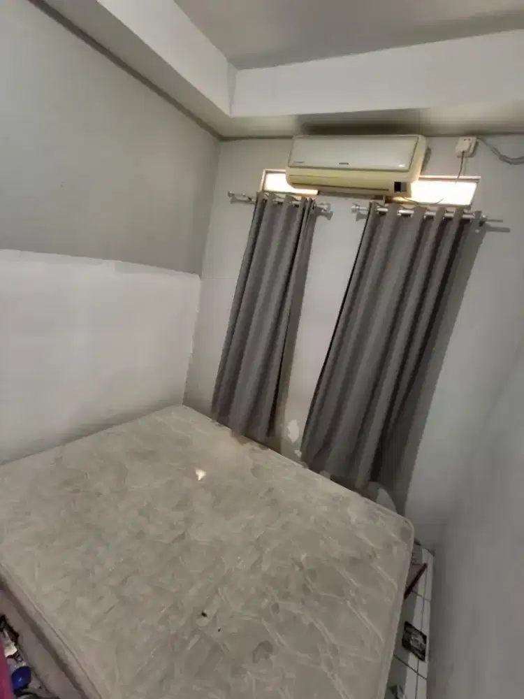 Dijual CEPAT dan MURAH Spring Bed di Bekasi. (NEGO TIPIS)