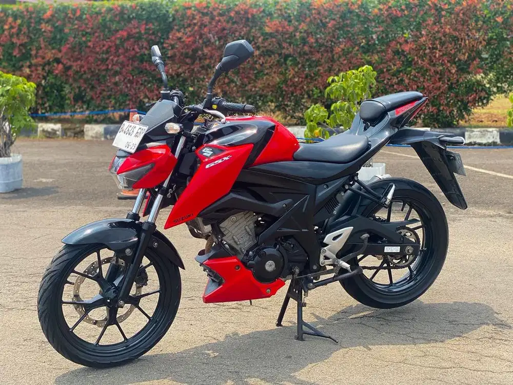 Suzuki GSX S GSXS GSX-S 150 2017