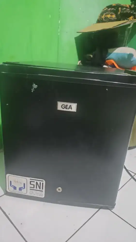Kulkas portebel Gea