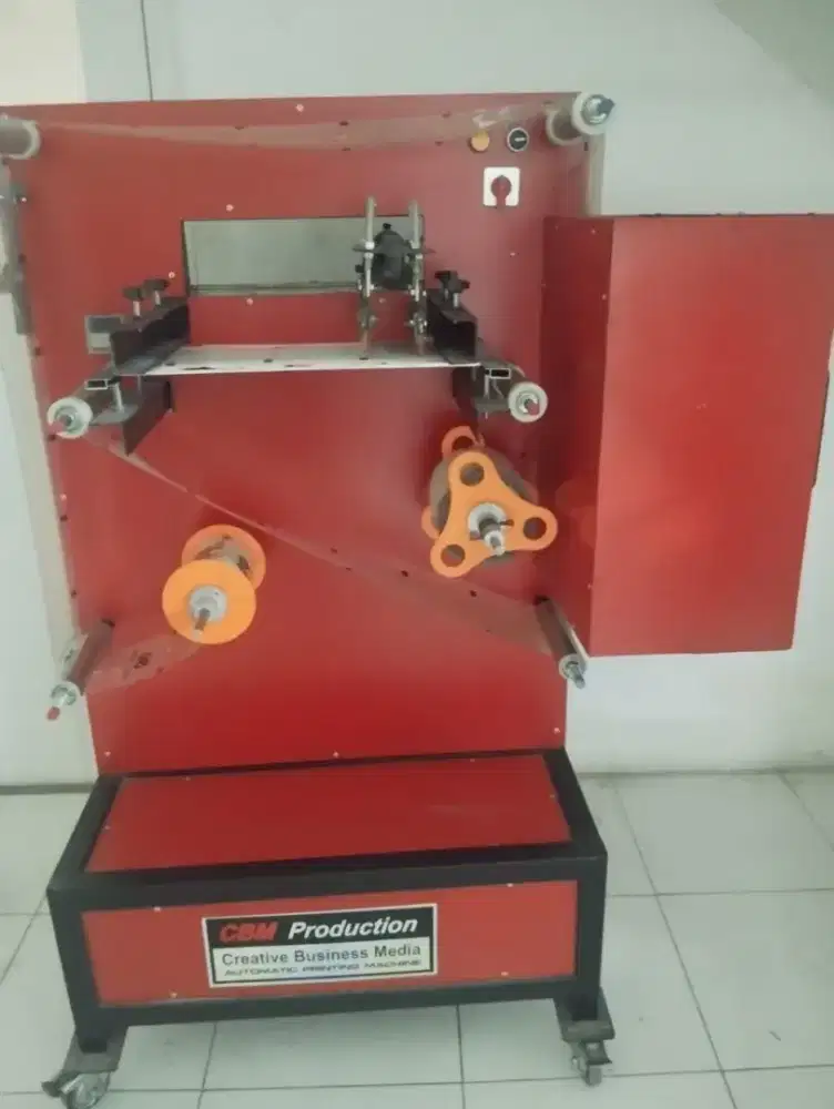 Mesin sablon cup otomatis