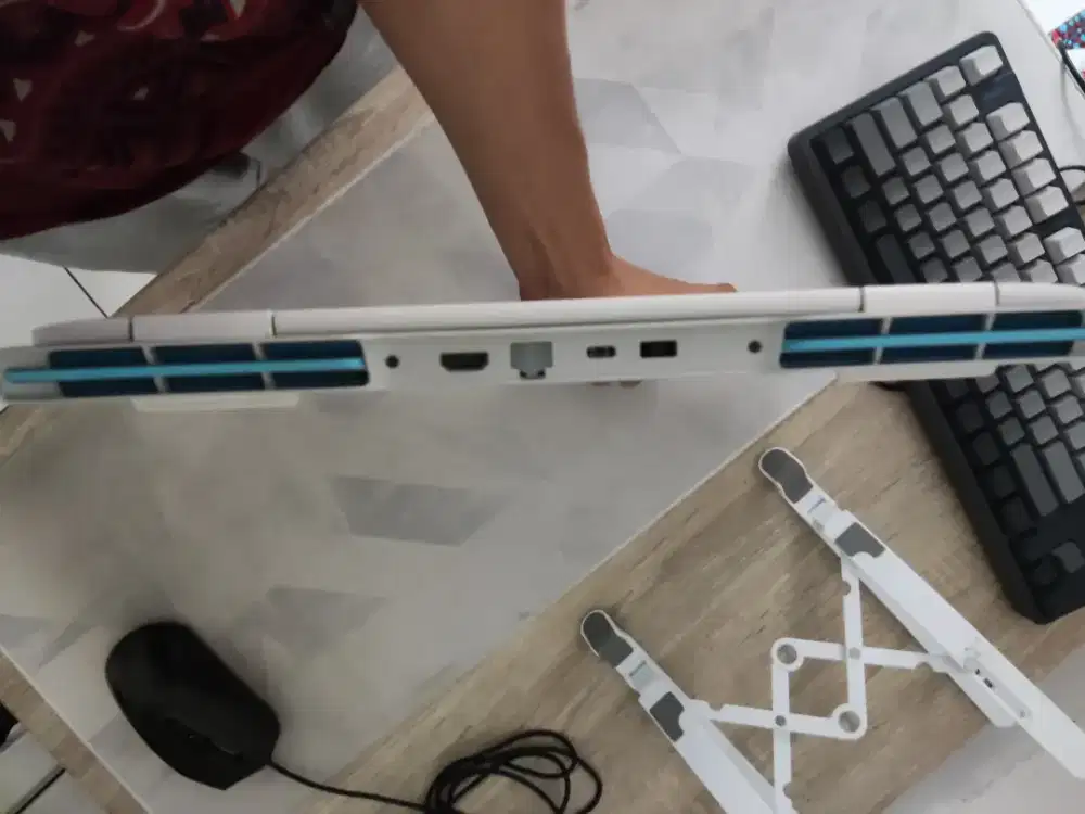 Dijual cepat lenovo ideapad 3i 16/512