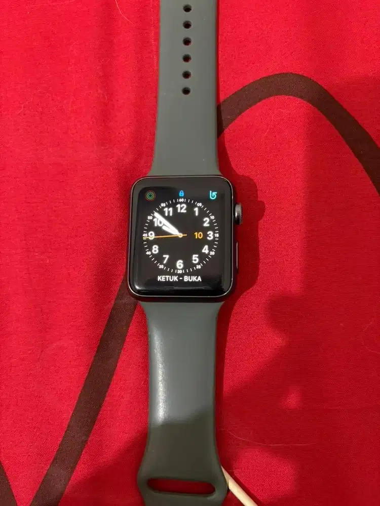 Apple watch seri 2 42mm
