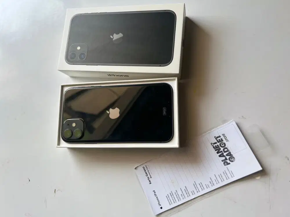 Iphone 11 64GB ibox Malang