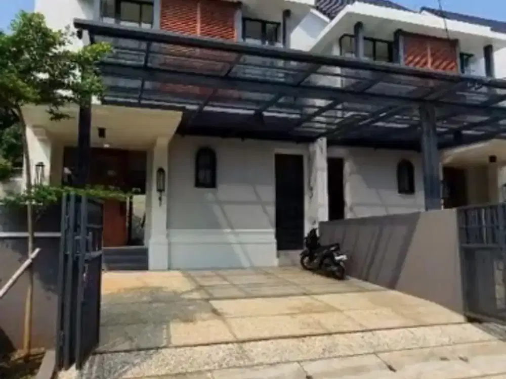 DI JUAL  RUMAH BARU  DI SENOPATI KEB BARU JAK SEL