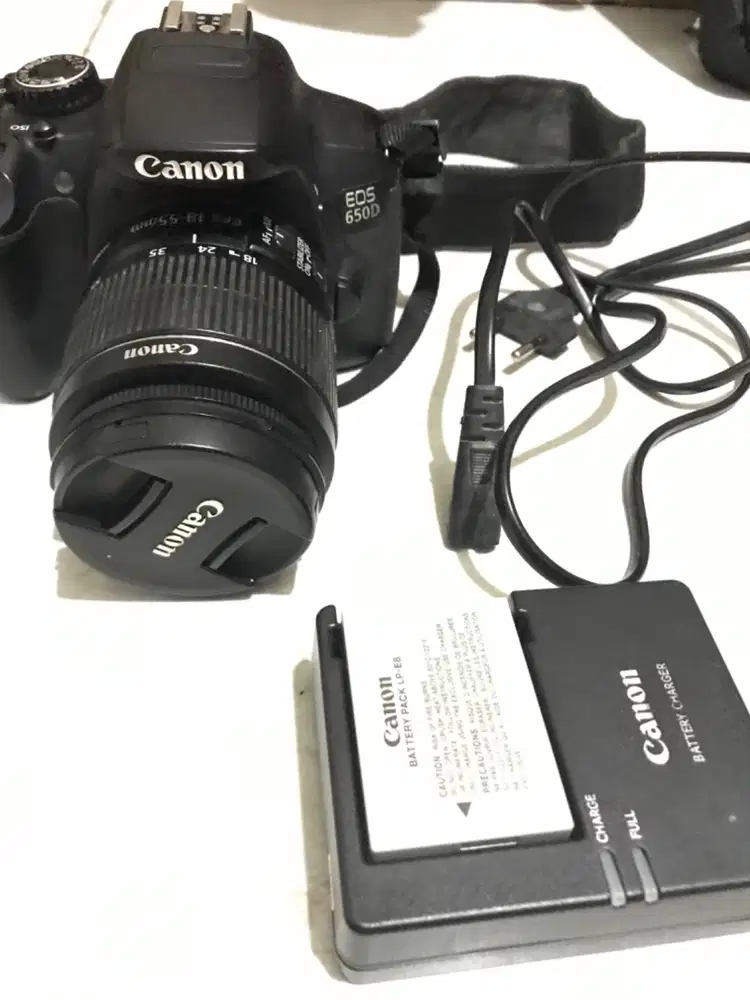 Kamera slr Canon 650D Full set