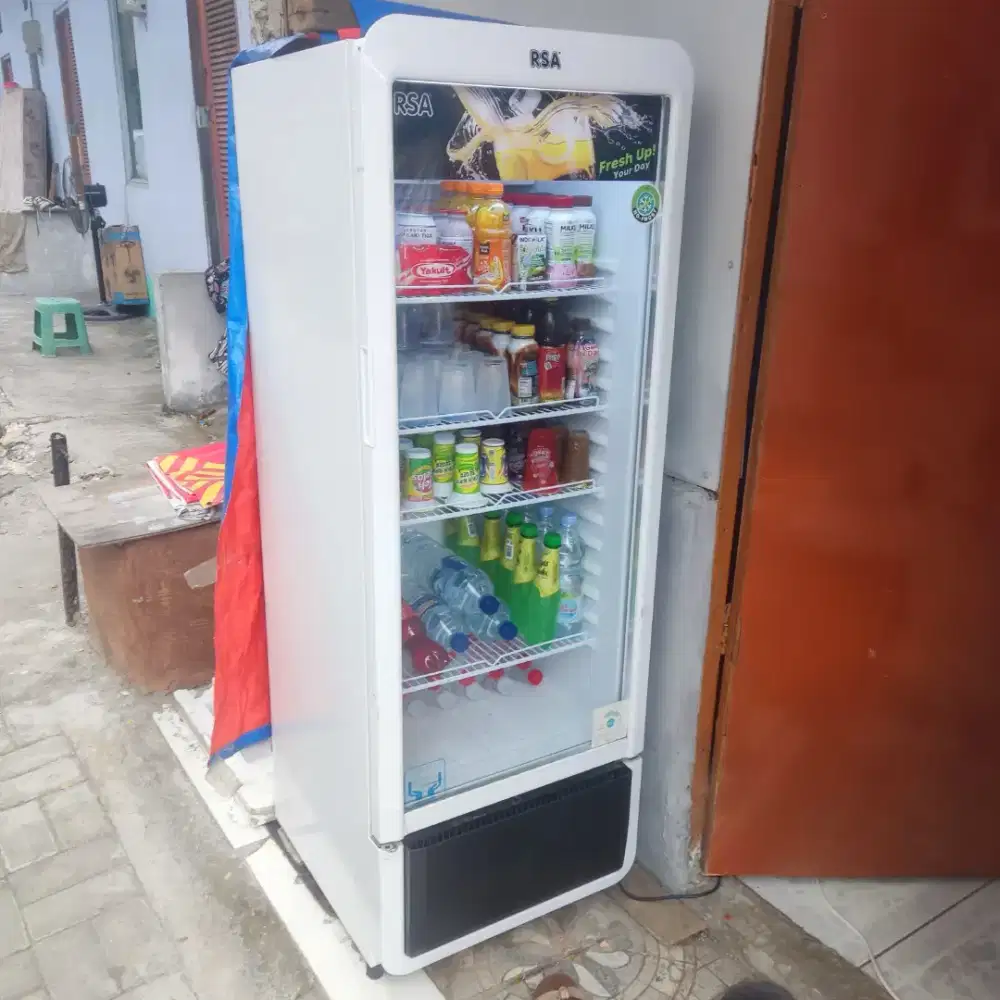 Jual showcase Rsa Ruby 240 .baru 4 bulan garansi kardus masih ada