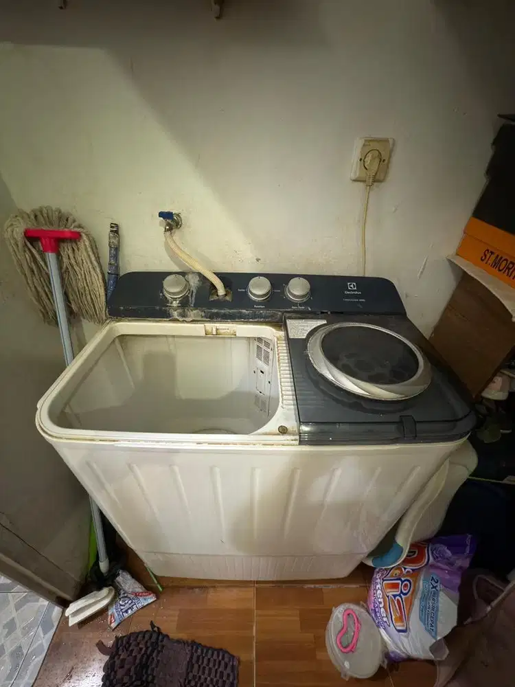Dijual Mesin Cuci Electrolux 10 Kg