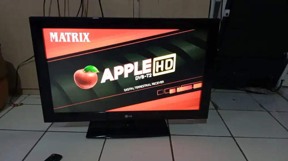 TV LCD LG 32 blm digital msh bagus