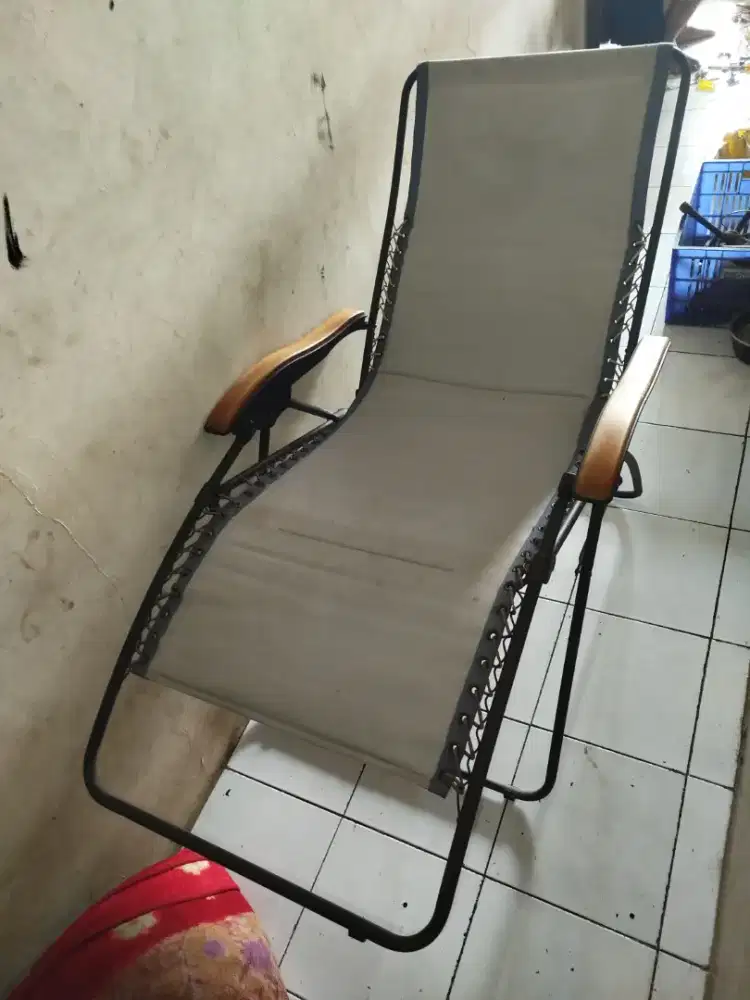 Bangku santai ukuran JUMBO Besarr bisa buat tidurann harga 400 ribu