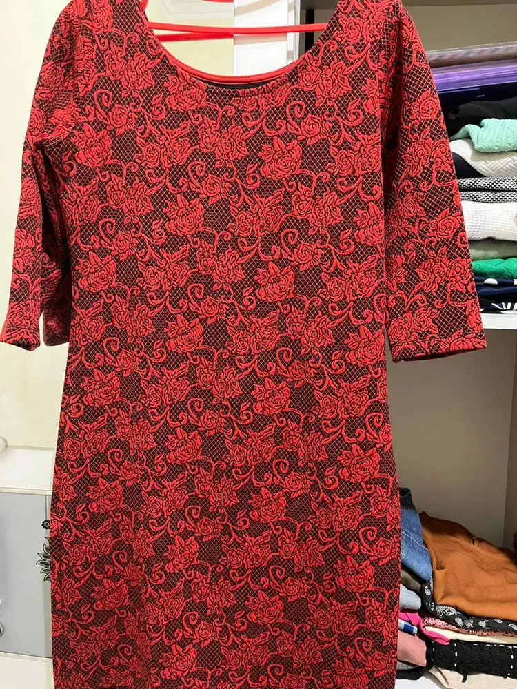 Preloved/ bekas/ thrifting dres warna merah