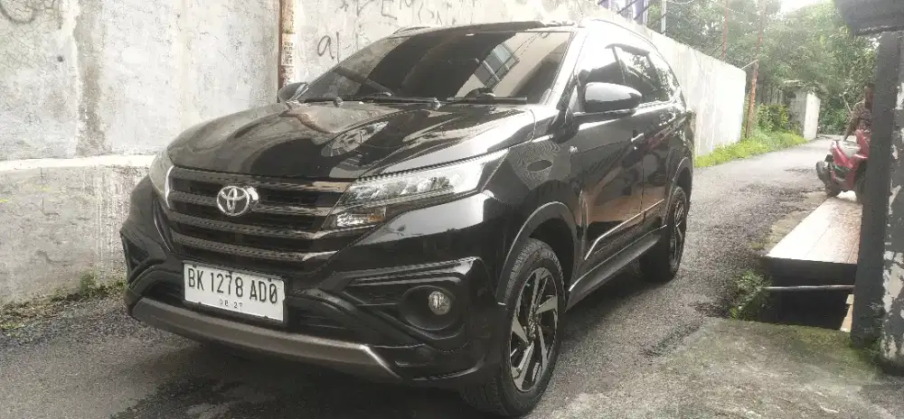 Toyota Rush 1.5 GR Sport AT