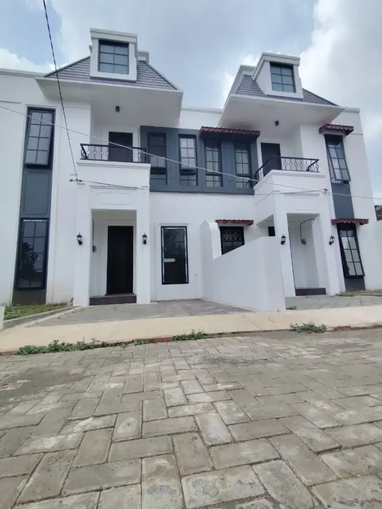 Rumah LA Sucipto Blimbing Kota Malang