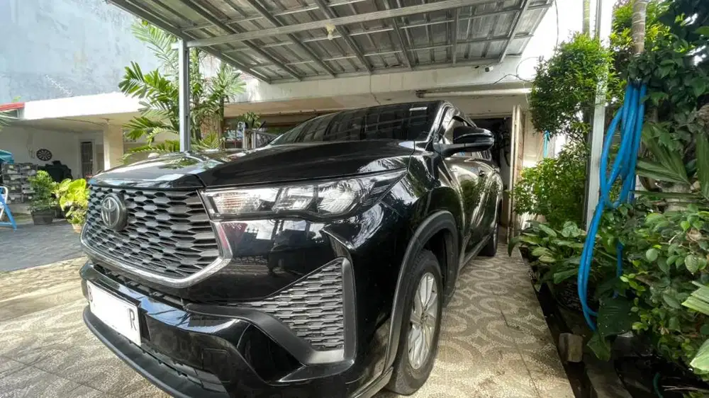 [LOW KM]! Toyota Innova Zenix 2.0 G HV CVT Hybrid-AT 2023