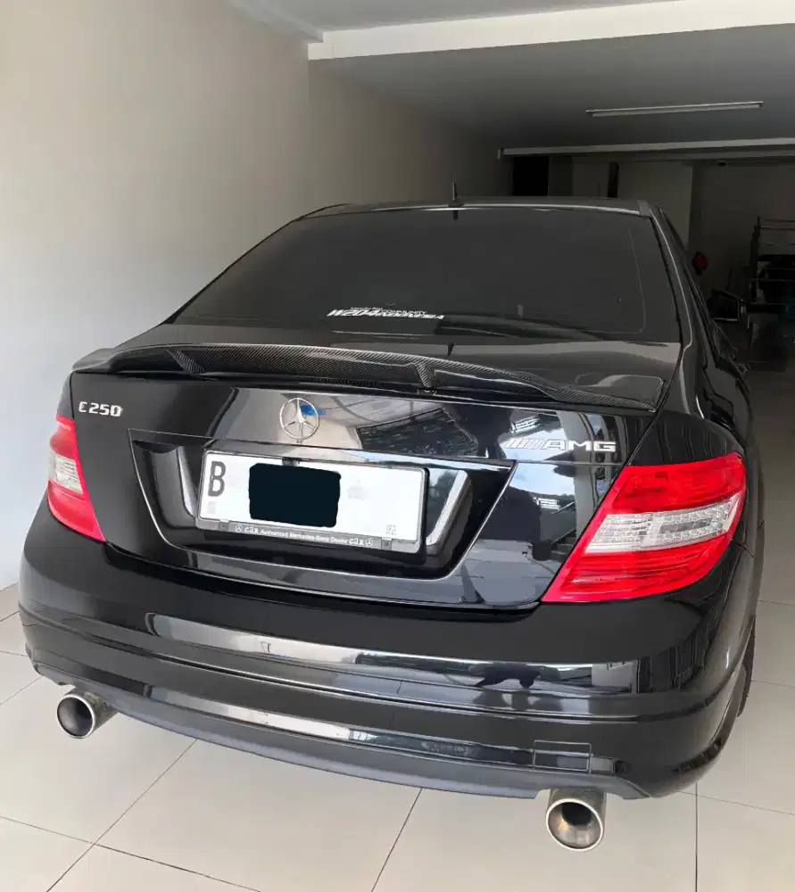 MURAH. Mercedes Benz C250 AMG 2012 w204 avg 2011 c200
