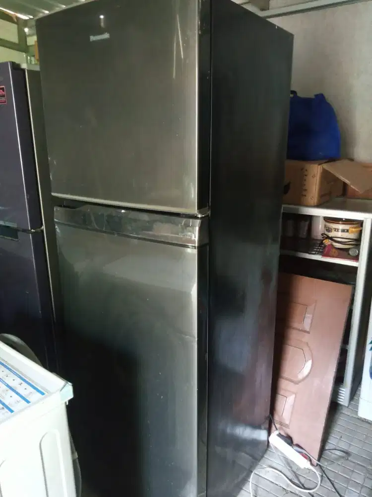 Kulkas 2 pintu Panasonic Cuma Segini Harganya