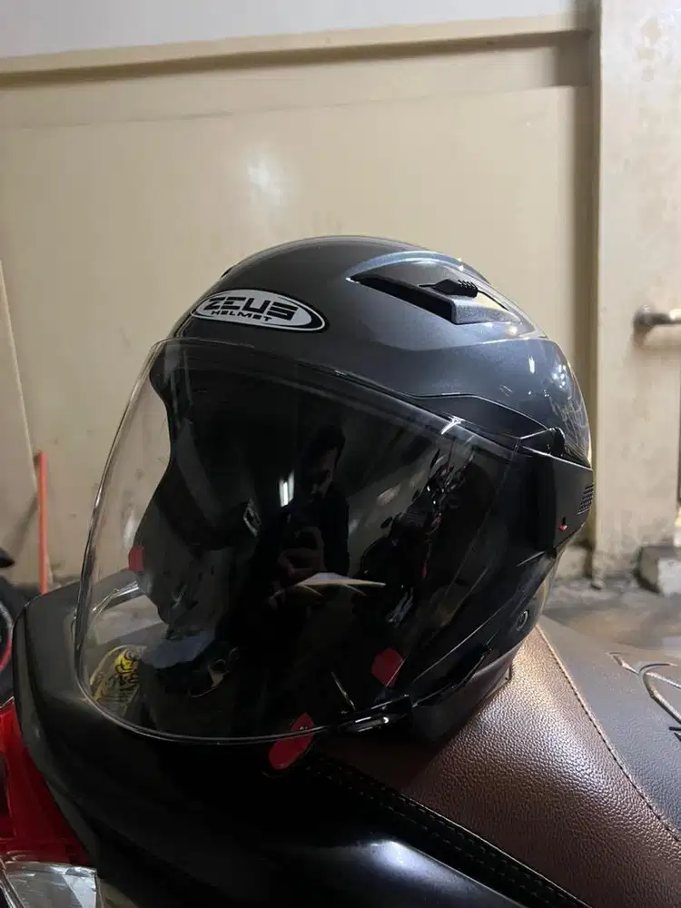 Helm Zeus 611 Titanium