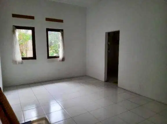 Dijual Rumah Hitung Tanah di Sayap Pajajaran Bandung