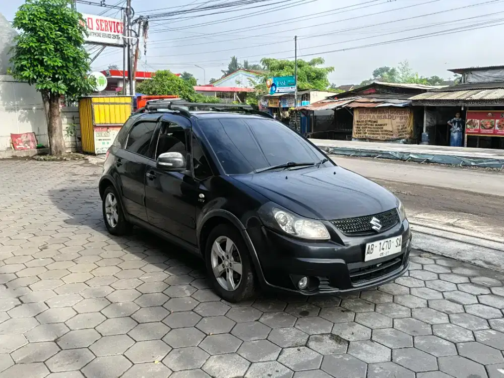 Suzuki SX4 X-Over 2011 MT plat AB Kota