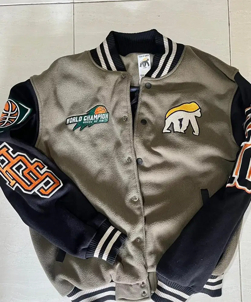 Jaket bagus house of smith